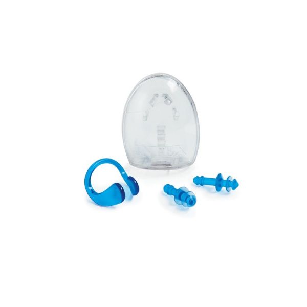 Pince nez et bouche oreilles